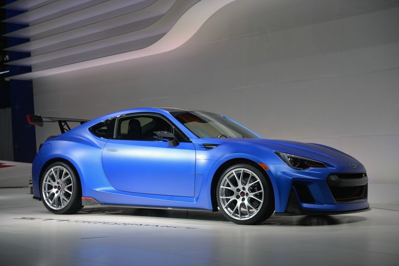 Subaru Impreza 2015 купе