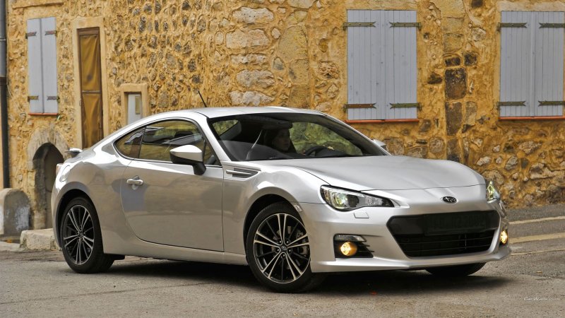 Subaru купе