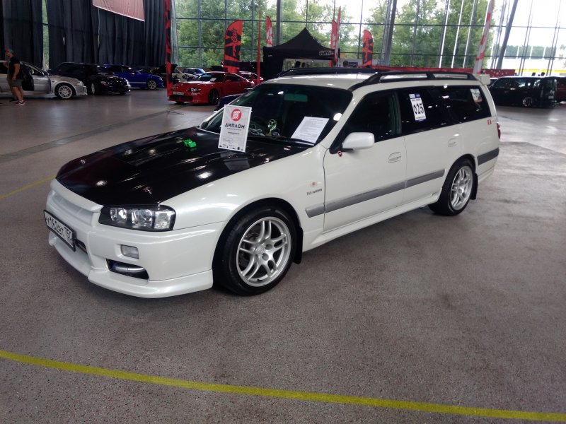 Nissan Stagea wc34