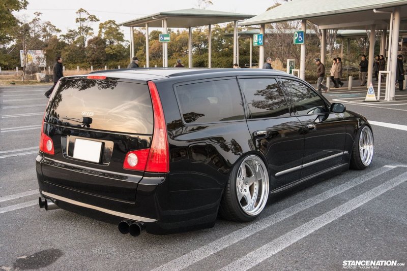 Nissan Stagea m35