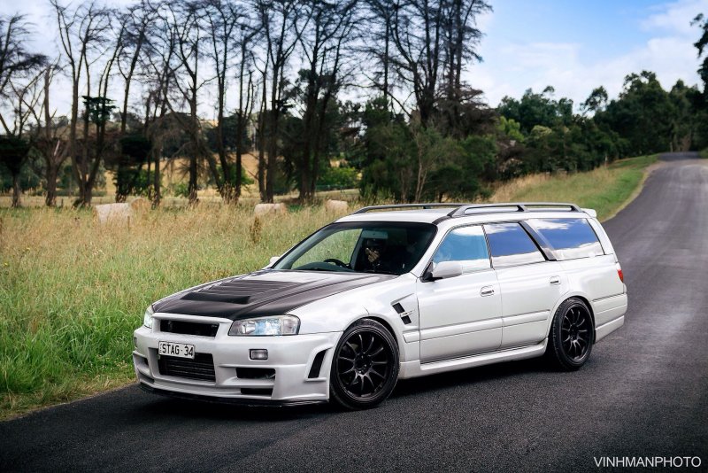 Nissan Stagea r34 gt-r