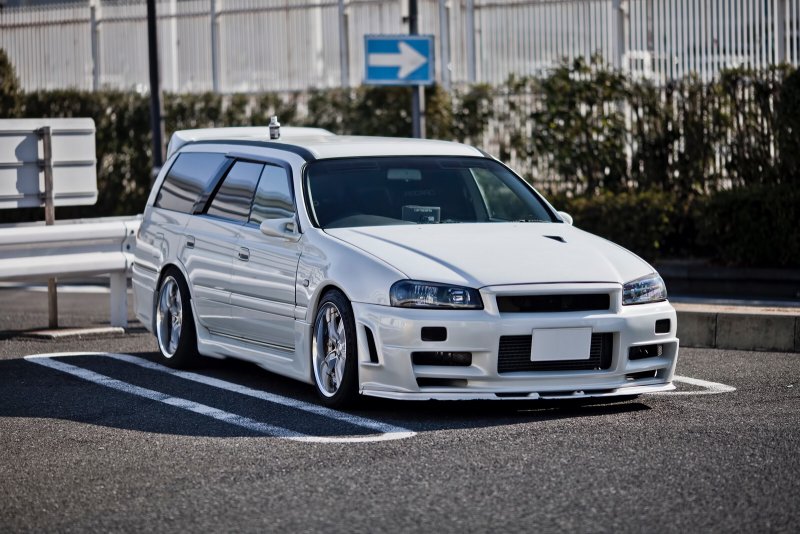 Nissan Stagea r34 gt-r