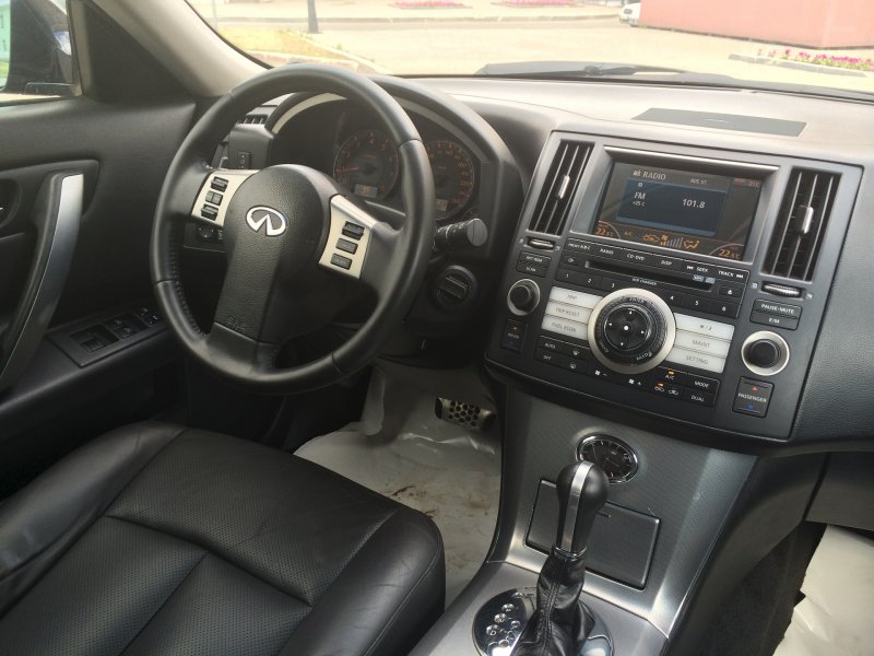 Infiniti fx37 салон