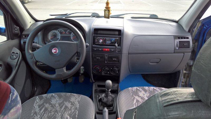 Fiat Albea торпеда