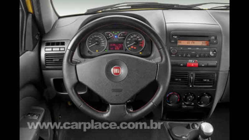 Fiat Albea 2011 салон