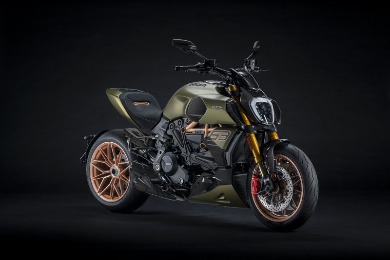Ducati Diavel 1260 s 2021