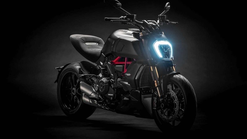 Ducati Diavel 1260 s 2020