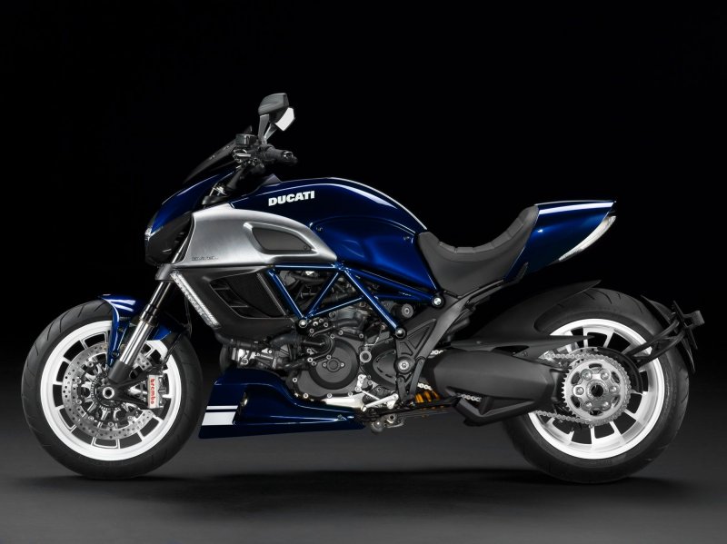 Мотоцикл Ducati Diavel