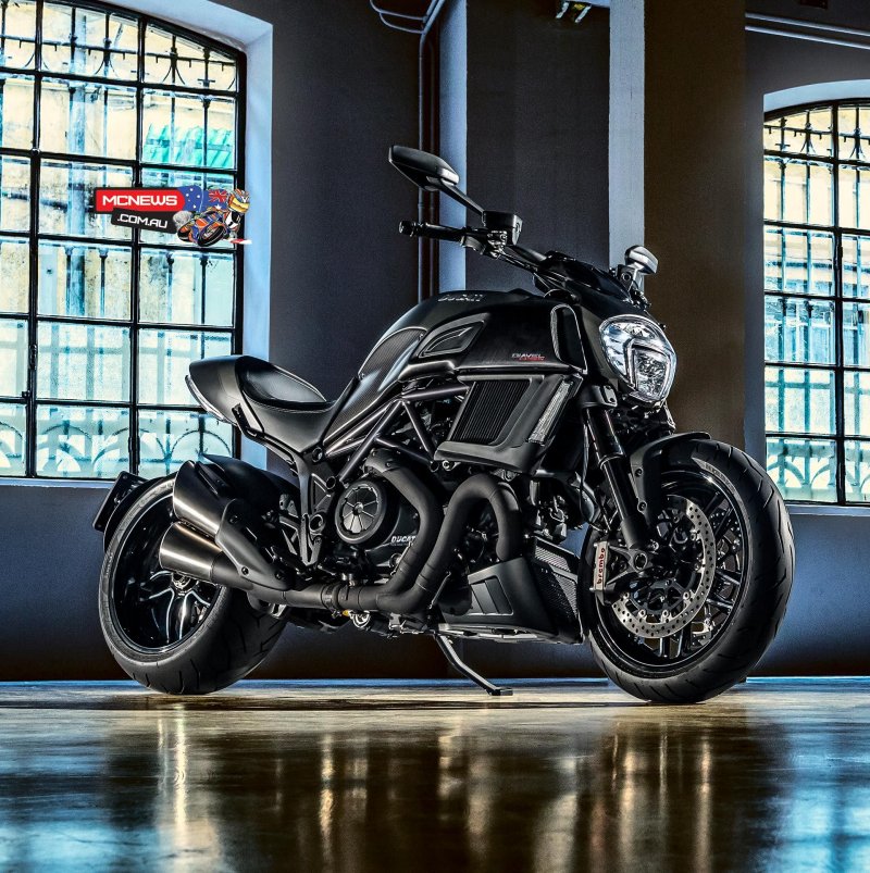 Мотоцикл Ducati Diavel Carbon