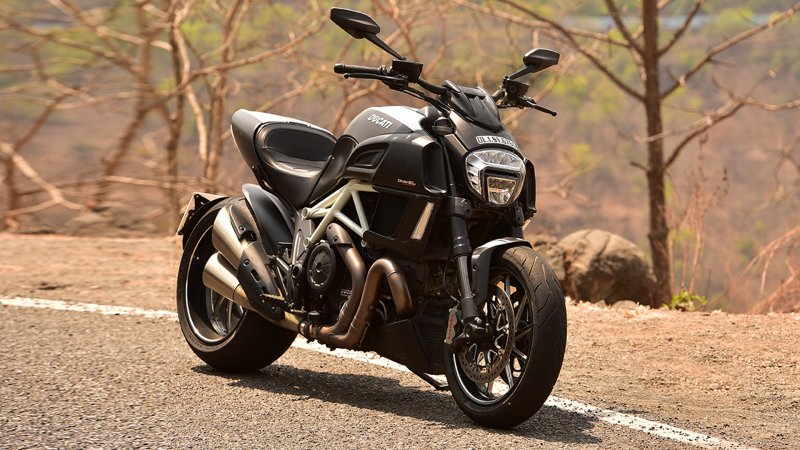 Мотоцикл Ducati Diavel