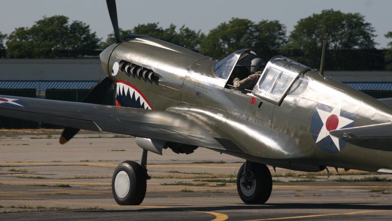 Curtiss p-40