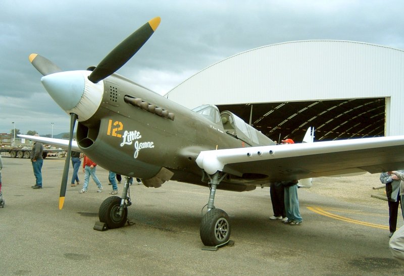 Curtiss p-40e Warhawk