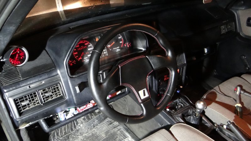 Панель Ауди 200