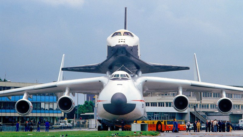 АН 124 Мрия