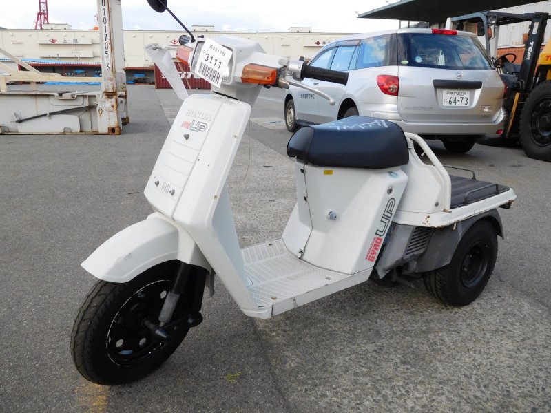 Мопед Honda Gyro