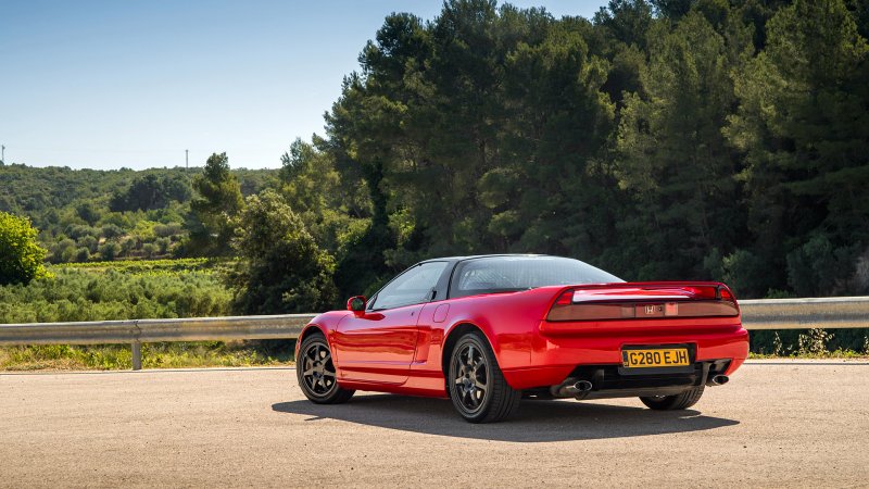 Хонда NSX 2000