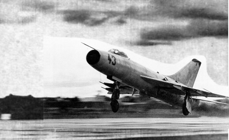 Су-9 самолет