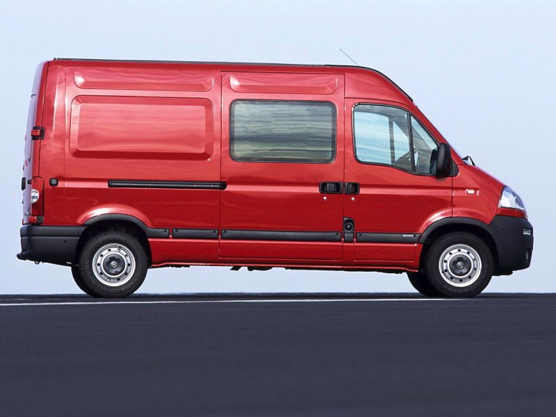 Микроавтобус Opel Movano