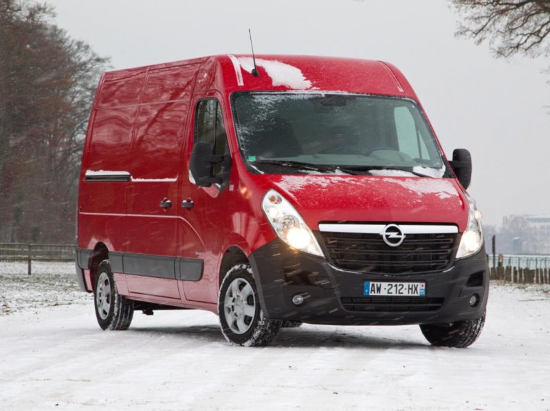 Opel Movano b