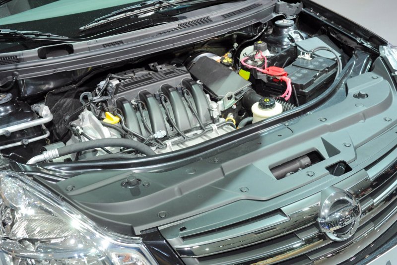 Двигатель Nissan Almera 2014