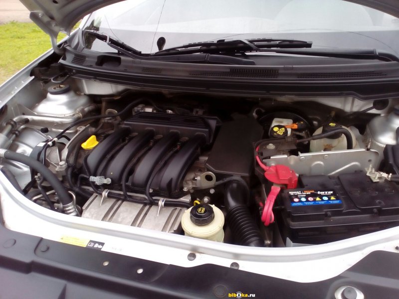 Nissan Almera g15 под капотом