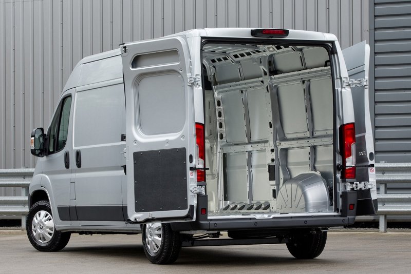 Peugeot Boxer грузовой фургон