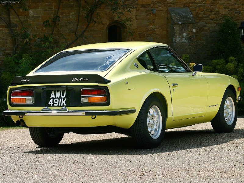 Nissan Datsun 240