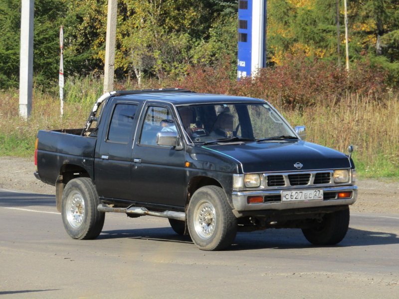 Ниссан Датсун 4х4