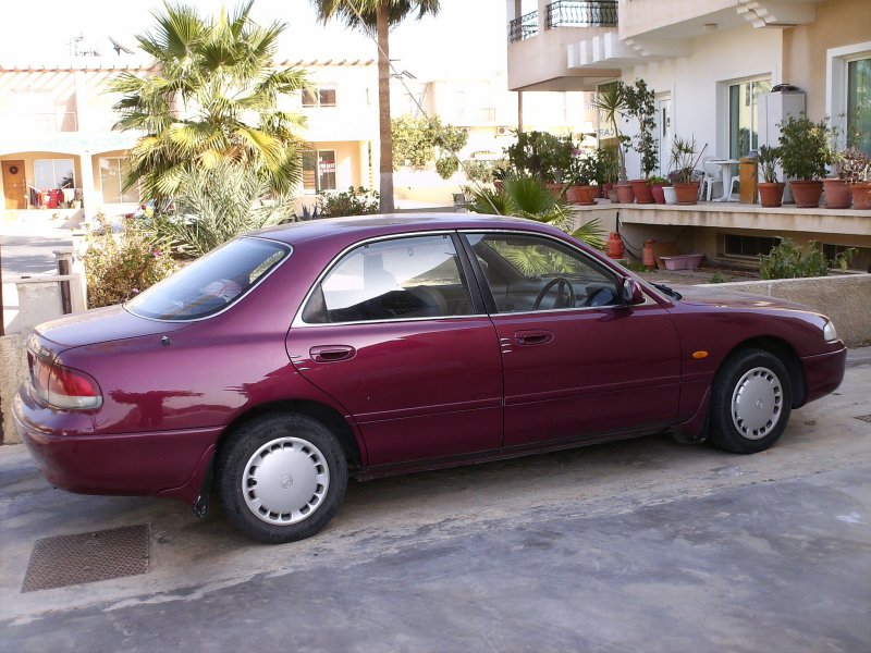 Mazda 323 1997