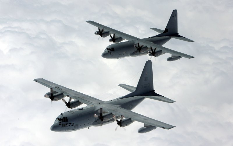 С-130 Геркулес Гражданский