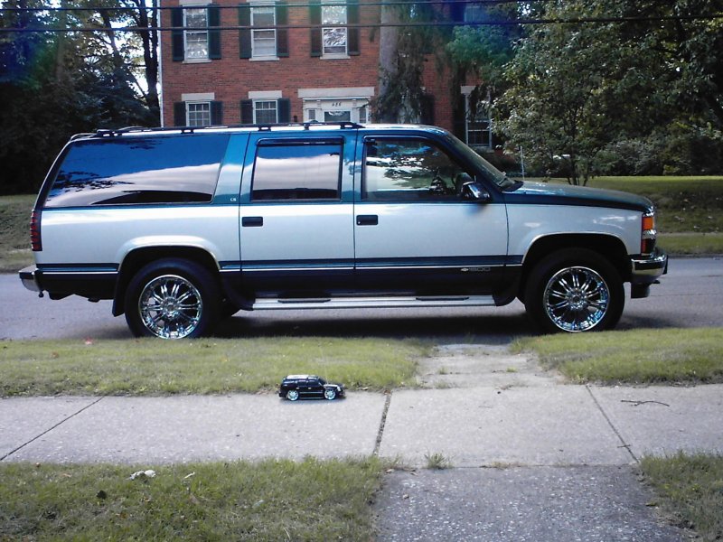 GMC Suburban 1995