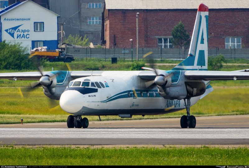 АН-24 Торос