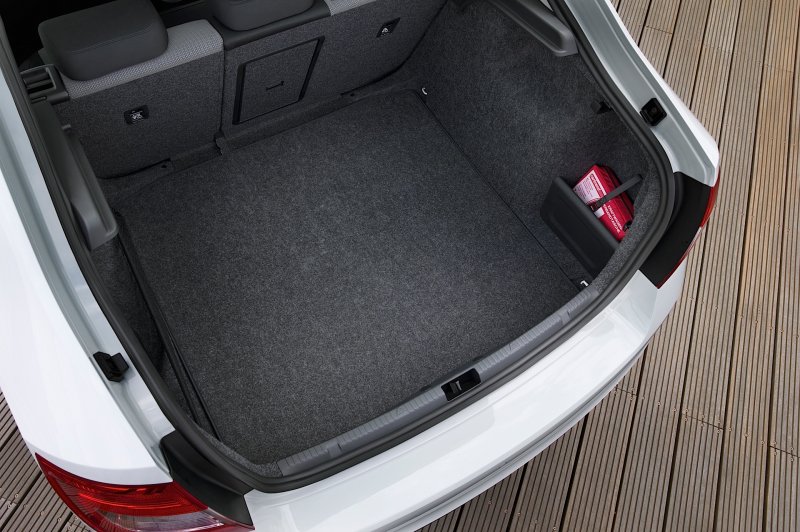 Шкода Рапид лифт бэк 2019