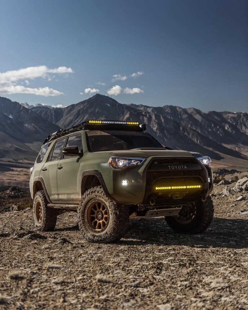 Тойота FJ Cruiser 2008