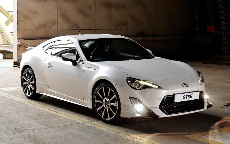 Купе Toyota gt86