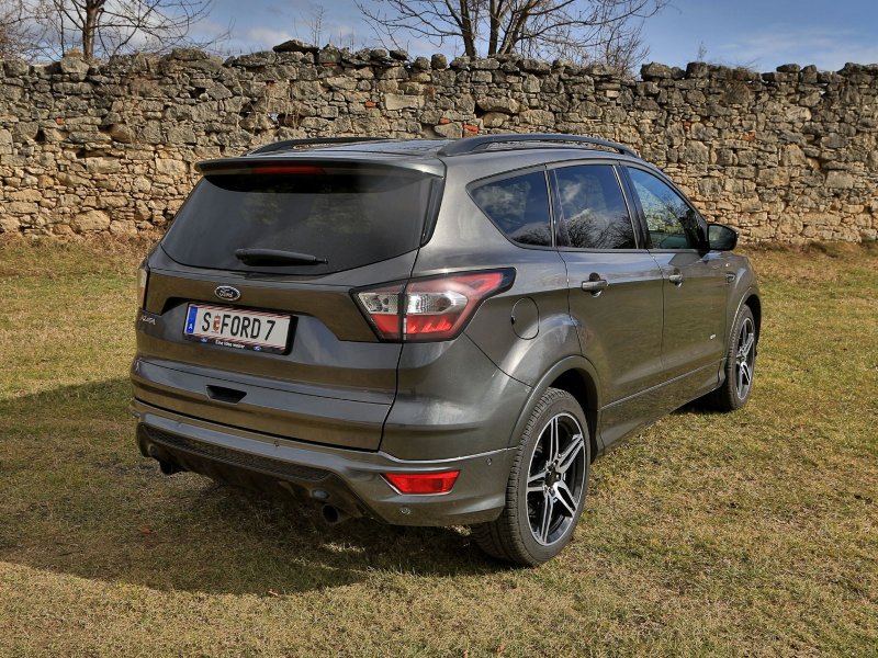 Ford Kuga 2 St line
