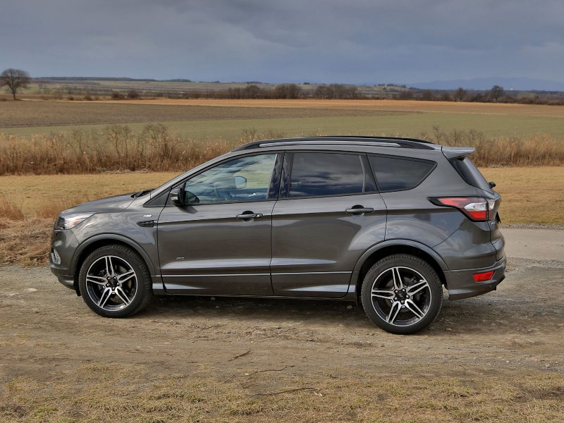 Ford Kuga 2 St line 2013