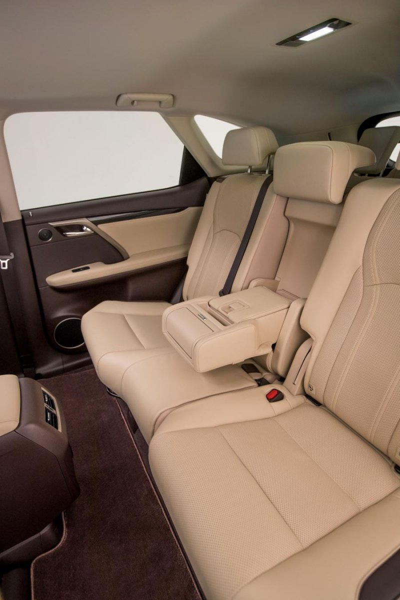 Lexus rx350 2019 салон