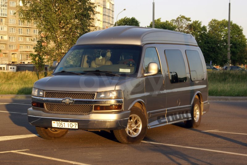 Chevrolet Express удлиненный