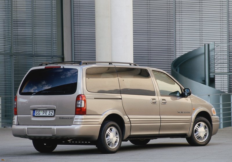 Chevrolet Trans Sport, 2002