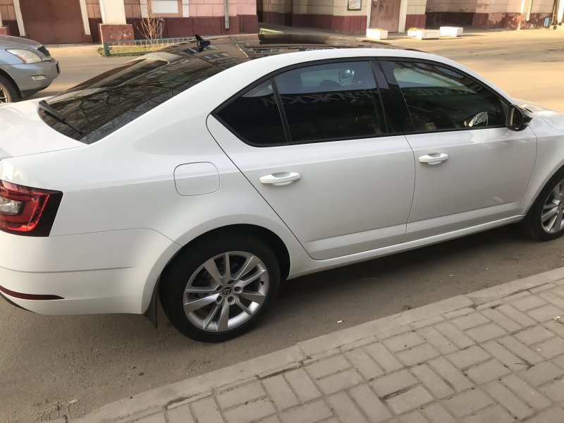 Sunset тонировка Skoda Rapid