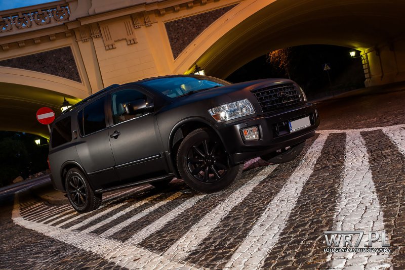 Infiniti qx56 оффроуд