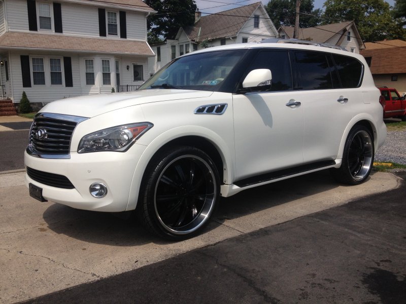 Infiniti qx56 на дисках