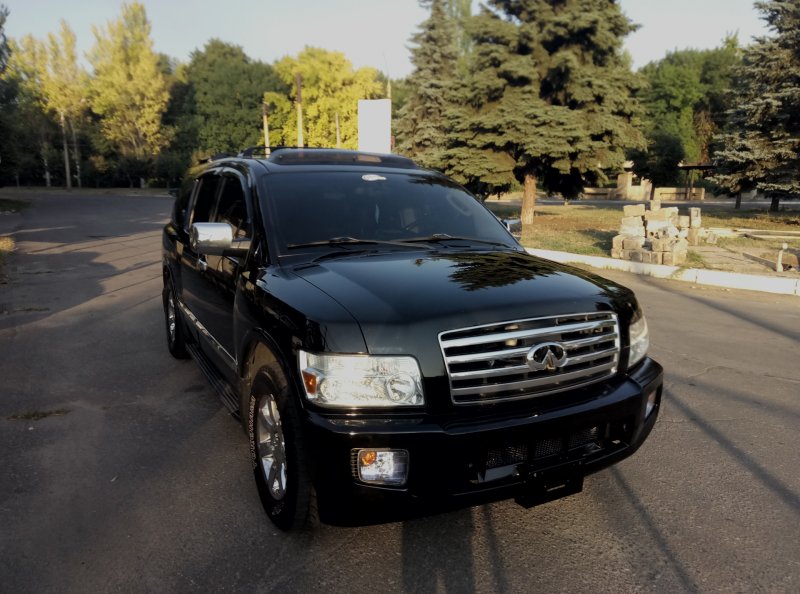 Infiniti qx56 2004
