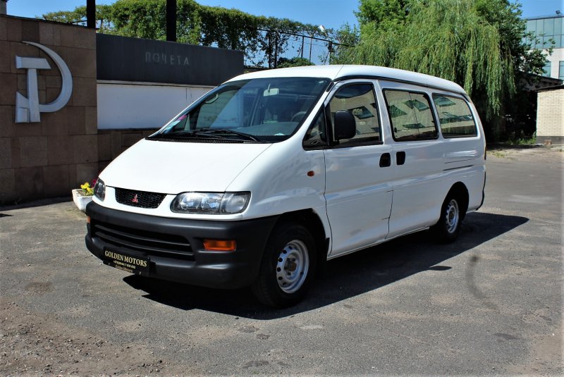 Mitsubishi l400 1999