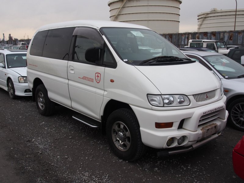 Mitsubishi l400 2000
