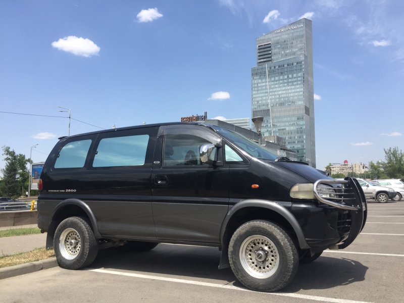 Мицубиси Делика l500
