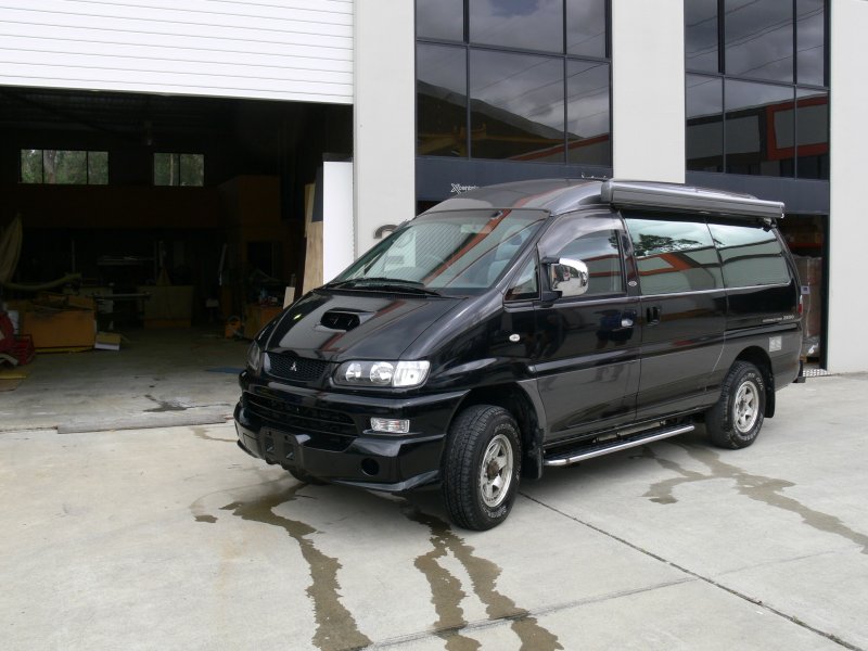 Мицубиси Делика l400