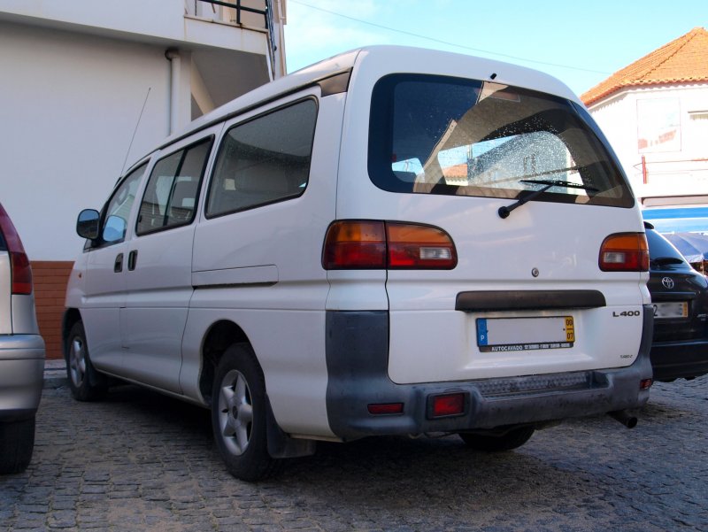 Mitsubishi l400 1995-2006