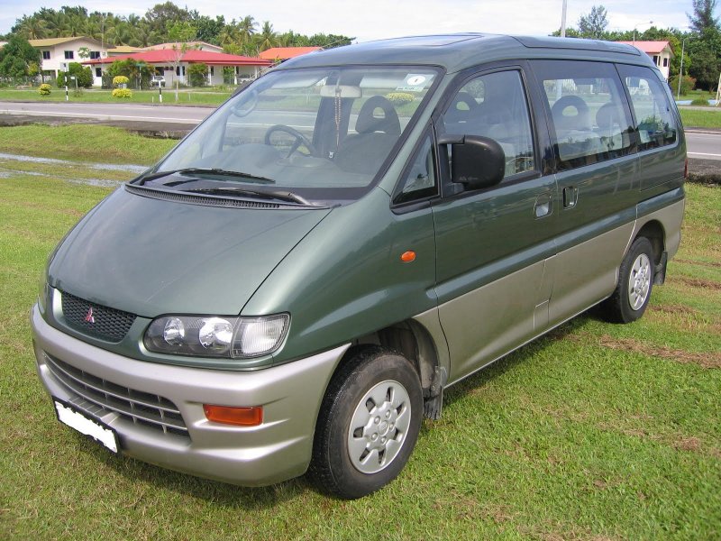 Mitsubishi l400 минивэн